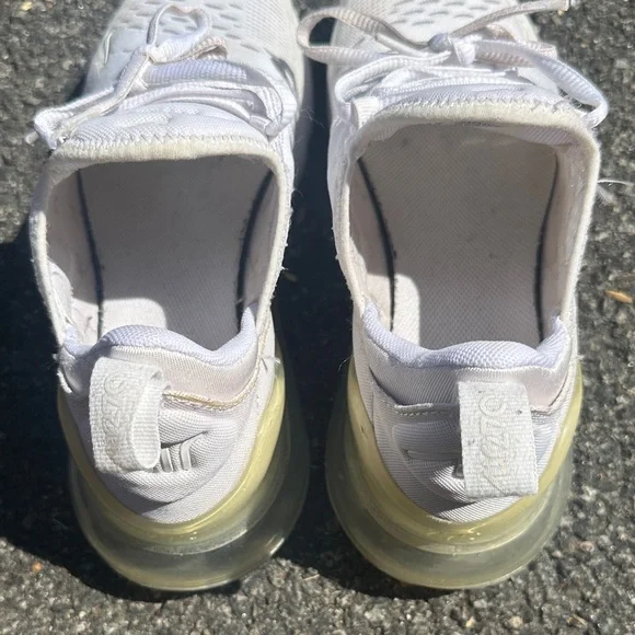 Nike White Air Max 270 Sneakers size 4Y big kids - Back to school - Picture 7 of 9